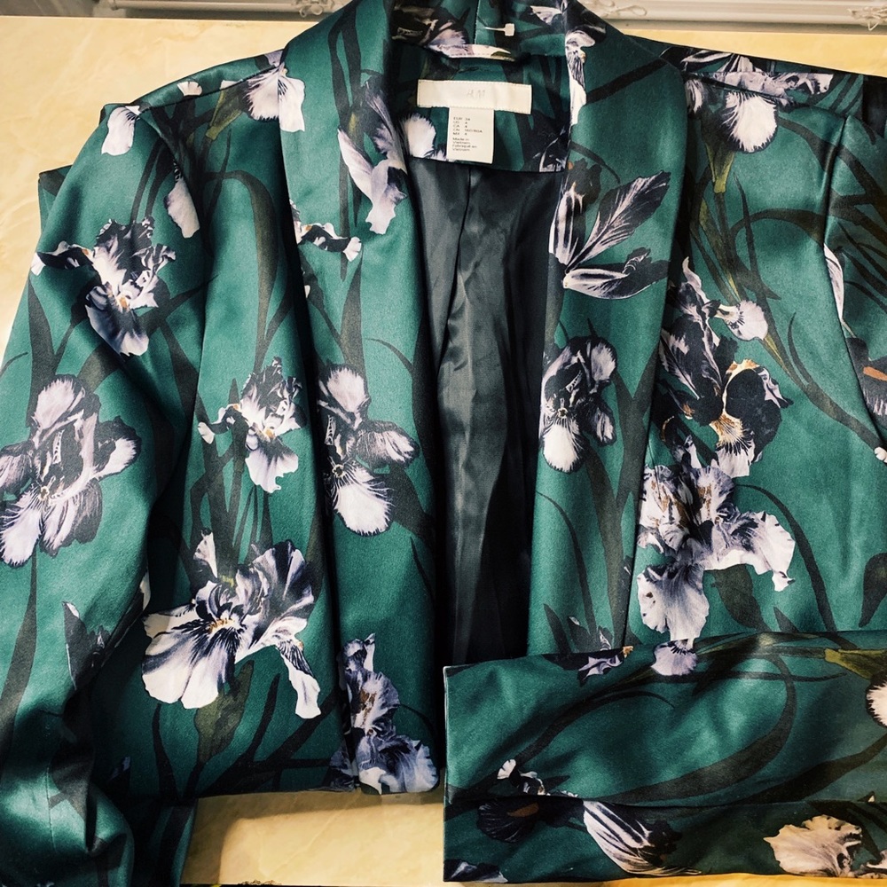 Multi-Print Satin Blazer